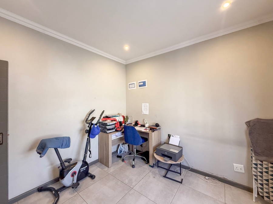3 Bedroom Property for Sale in Melodie North West